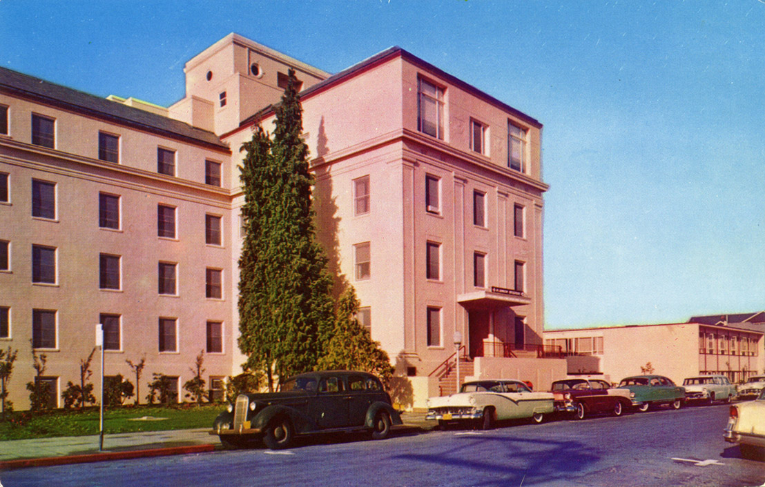 Alameda, California, City Hall, Library, Hospital and other municipal